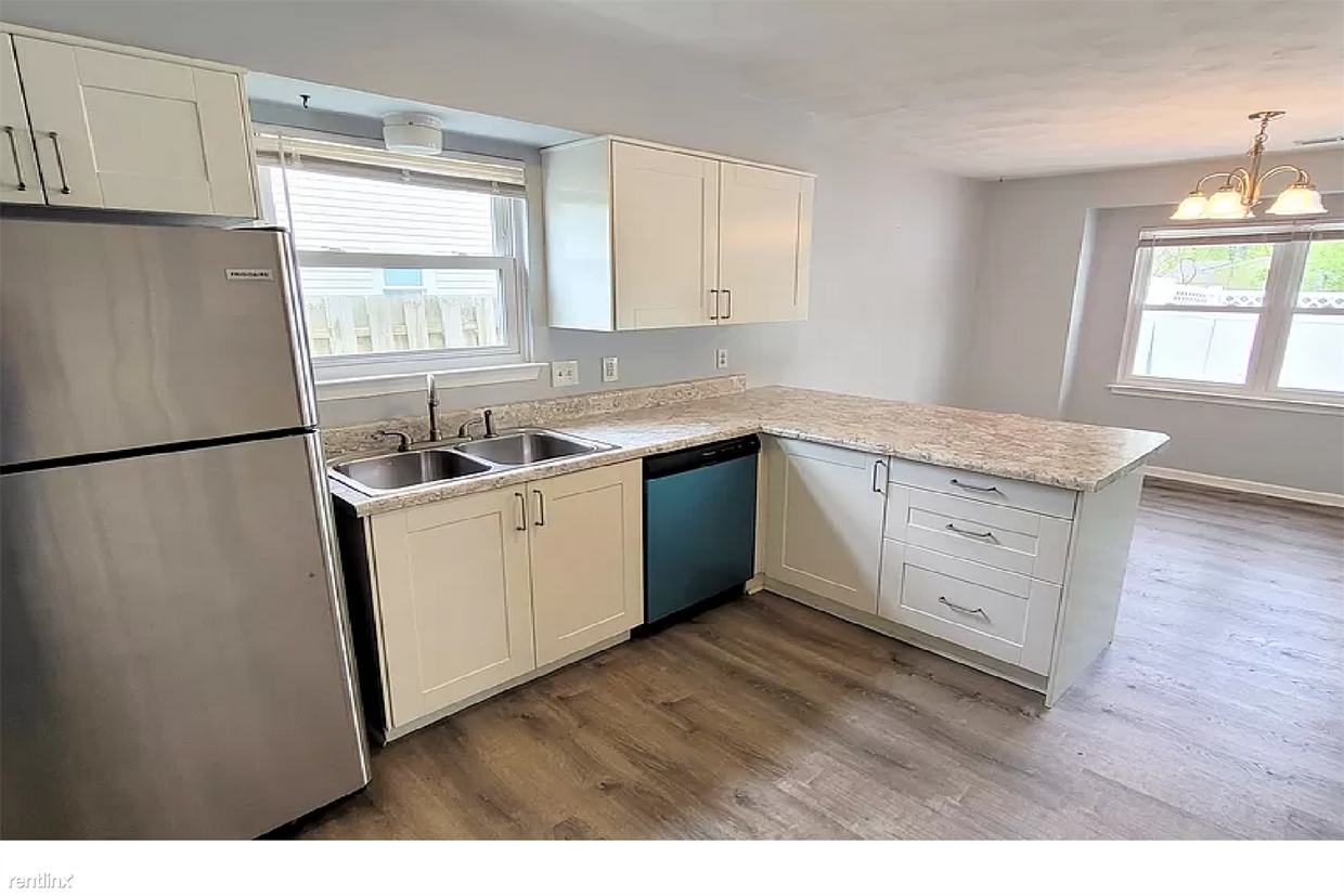 Primary Photo - 3 br, 2 bath House - 348 Scarlet Oak Dr