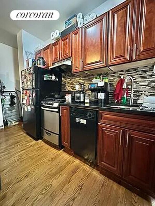 Foto del edificio - 433 E 80th St