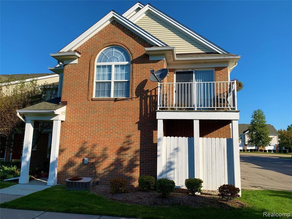 Primary Photo - 16816 Glenmoor Blvd