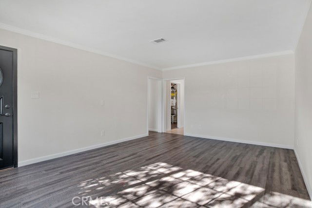 Foto del edificio - 7635 Fallbrook Ave