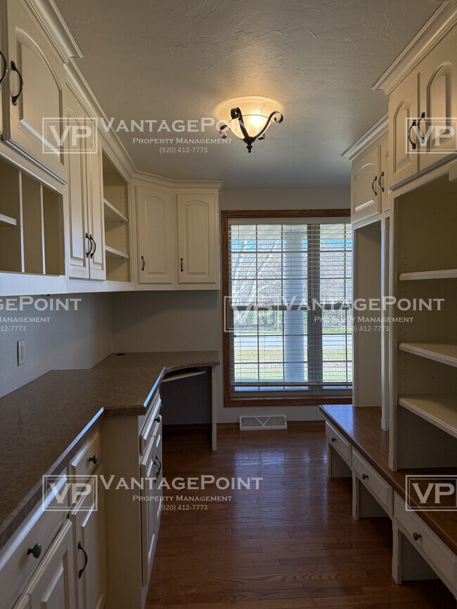 Foto del edificio - 2125 Elvira Way