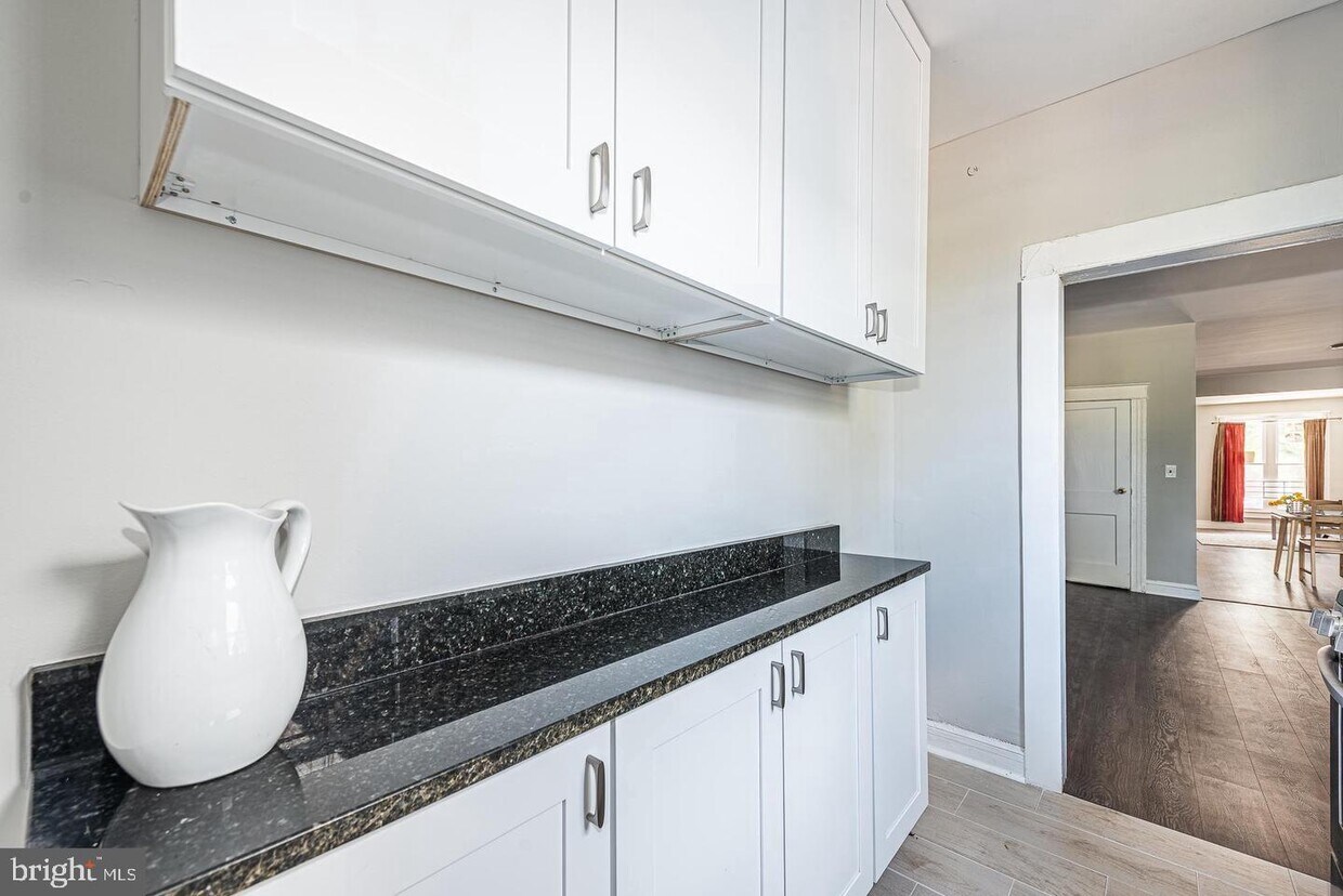 2753 The Alameda, Baltimore, MD 21218 Townhome Rentals in Baltimore