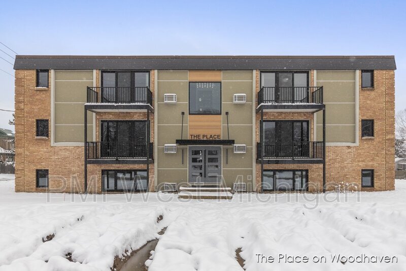 8442 Woodhaven Dr SW Unit 8, Byron Center, MI 49315 Condo for Rent in