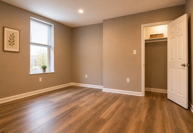 Building Photo - 4056 W Girard Ave