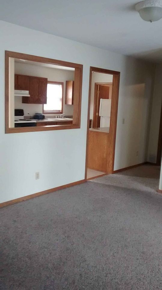 Sala de estar - 511 10th St SE