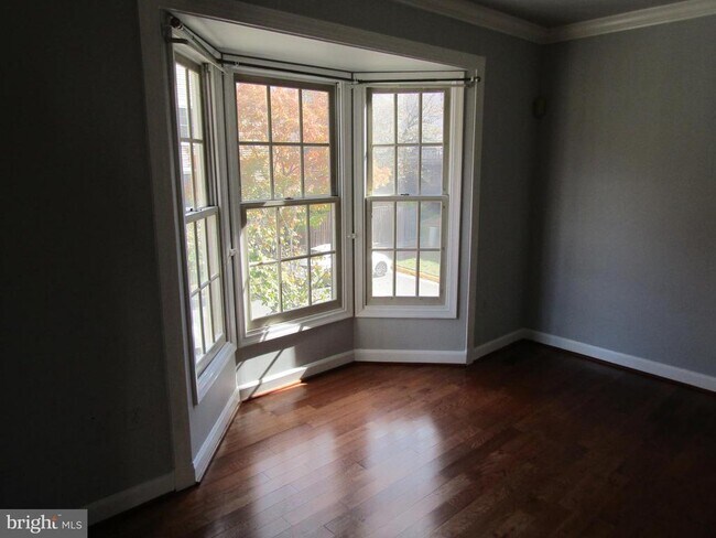 Foto del edificio - 6310 Gun Cap Ct