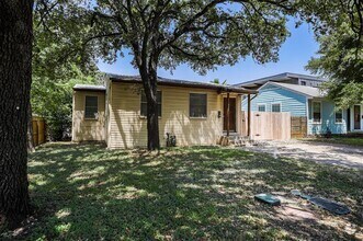 Building Photo - 5504 Avenue F