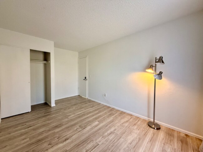 Foto del edificio - 2708 W 98th Dr