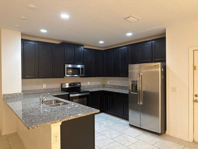 Building Photo - 9701 Kinmore Dr