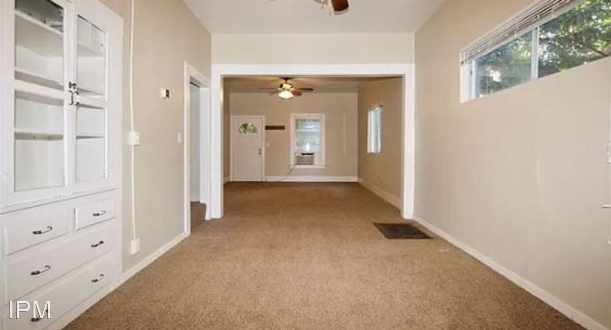 5 br, 2 bath House - 1205 Citrus Ave Photo