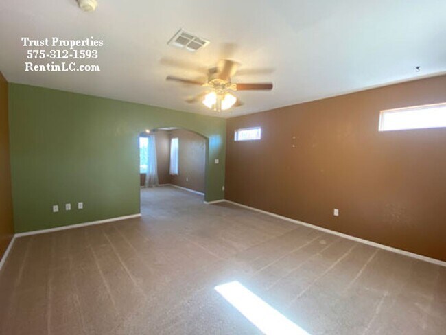 Foto del edificio - Spacious home in Sonoma Area