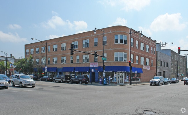 Building Photo - 3957 W Irving Park Rd