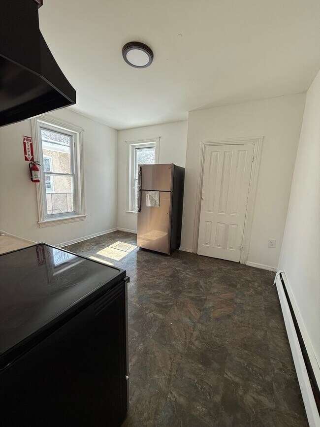 Foto del edificio - 295 Spring St