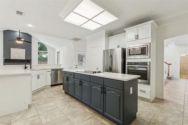 Building Photo - 302 Chestnut Cove Cir