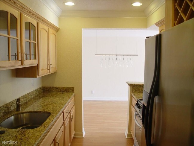 Building Photo - 2 br, 2 bath  - 1515 E Broward Blvd Apt 325A
