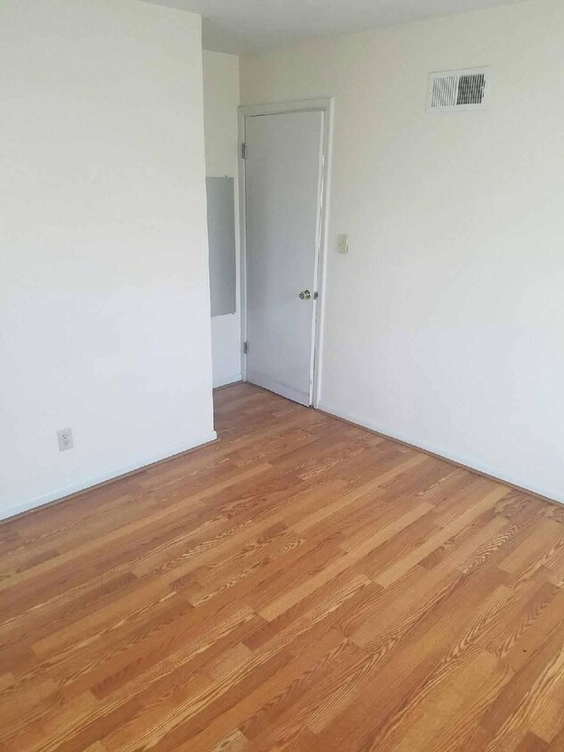 Primary Photo - Two bedroom House with Attached Garage