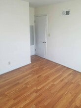 Building Photo - 806 Minneola Rd