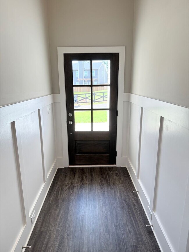 Building Photo - New Construction on West Side in Prime Loc...