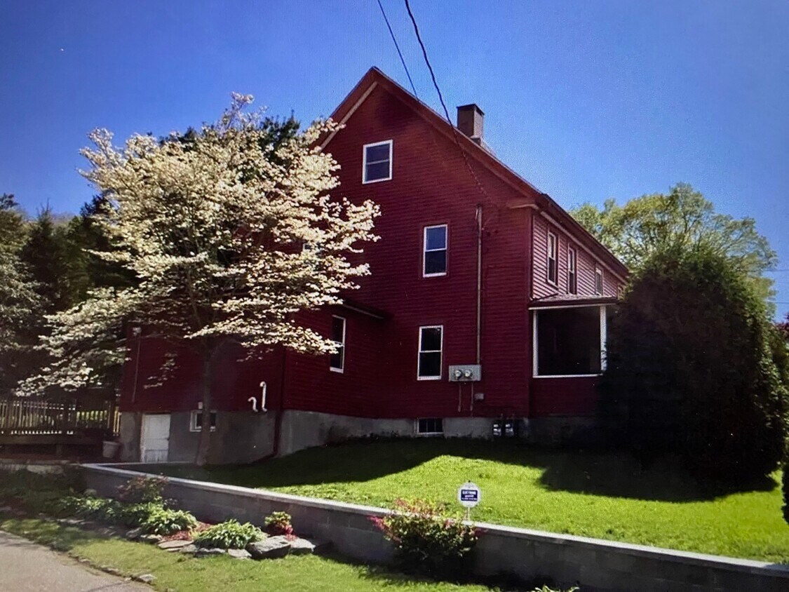 Foto principal - 71 Elm St