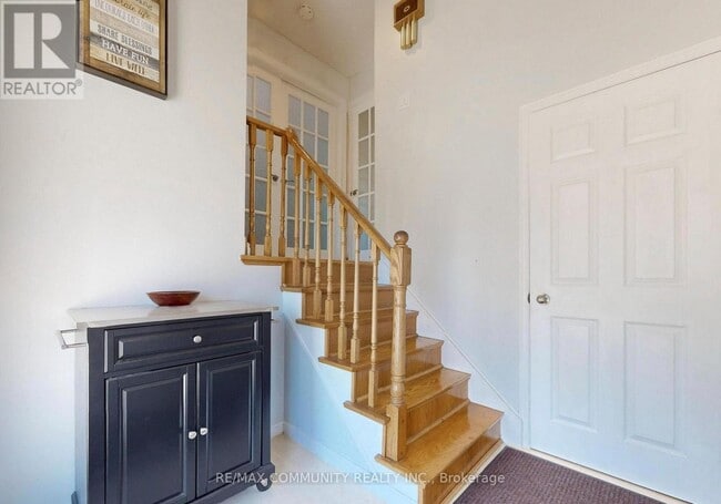 Building Photo - 54 Emcarr Dr