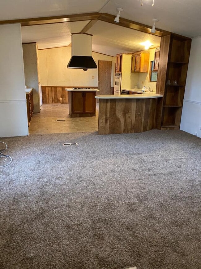 Foto del edificio - 416 Schaal Rd