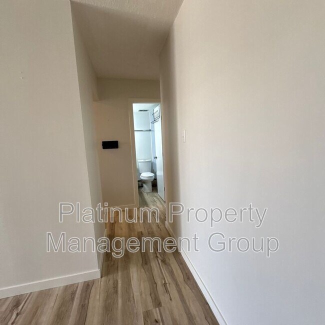 Photo du bâtiment - 2024-2035 35 Ave SW
