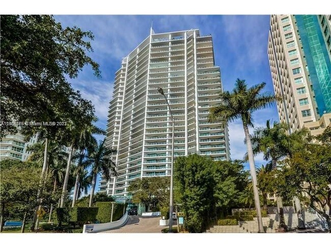 Foto del edificio - 2627 S Bayshore Dr