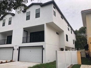 Building Photo - 405 S Westland Ave