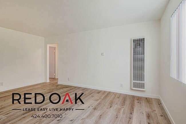 Building Photo - 354-360 Rennie Ave