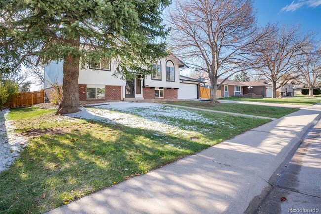 Building Photo - 7373 E Fremont Dr