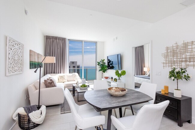 Foto del edificio - 4010 S Ocean Dr