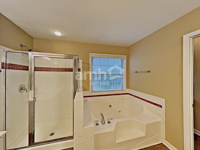 Building Photo - 2813 Savannah Walk Cv