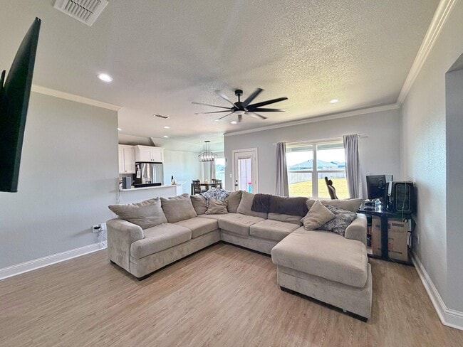 Building Photo - 3317 Muthu Veer Dr