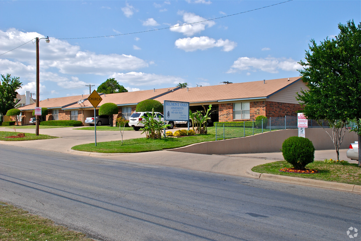 Primary Photo - Belmont Oaks