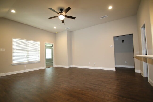 Building Photo - 1325-1329 White Sand Dr.