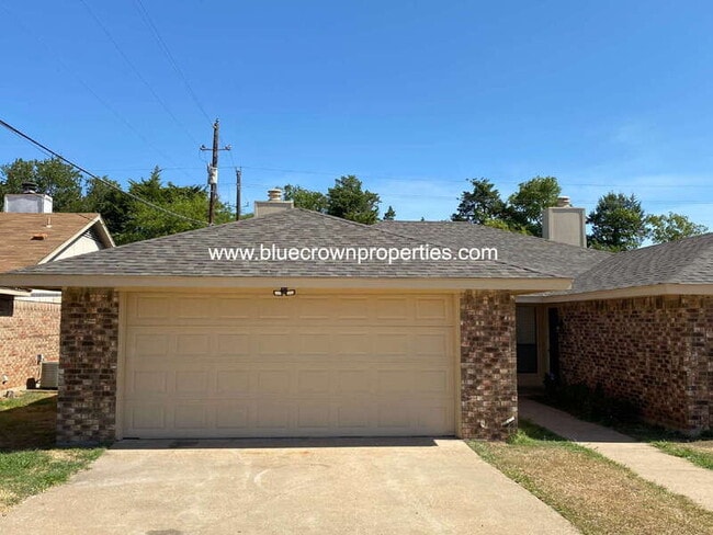 Building Photo - 139 Wildwood Dr