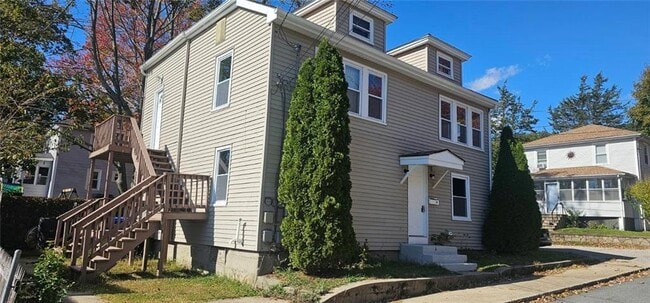 Building Photo - 22 Agnes St