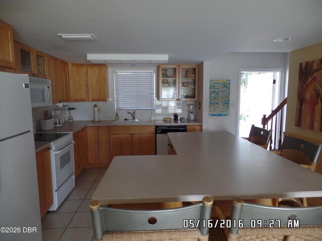 Foto del edificio - 815 S Ocean Shore Blvd