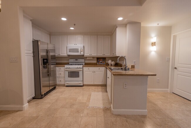 Building Photo - 3168 Watermarke Pl
