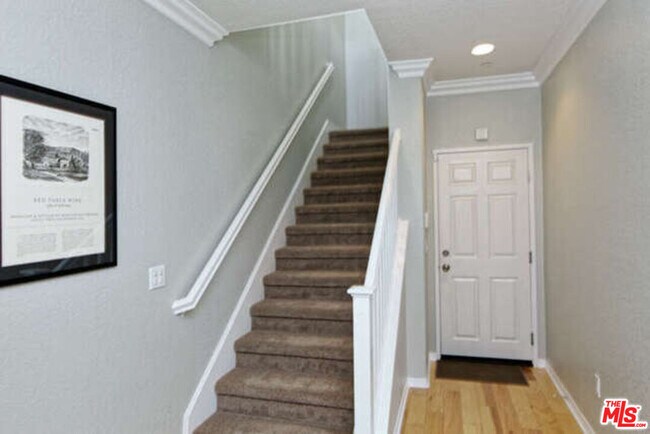 Building Photo - 341 Kiawah River Dr