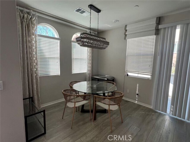 Foto del edificio - 7034 Montecito Ln