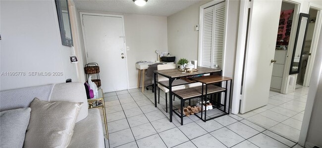 Foto del edificio - 5050 NW 7th St