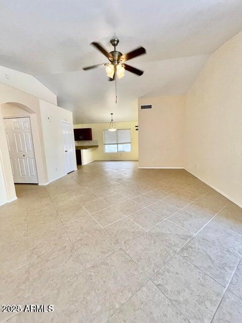 Foto del edificio - 2312 E Wescott Dr