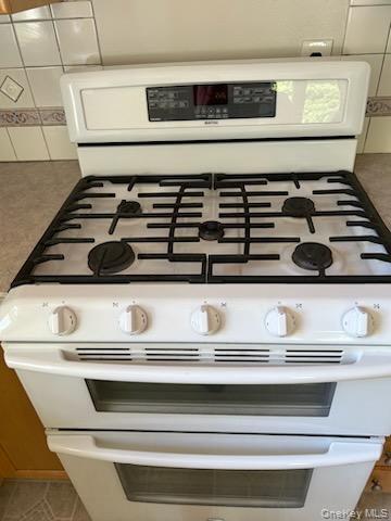 Building Photo - 11 Calvert Ave