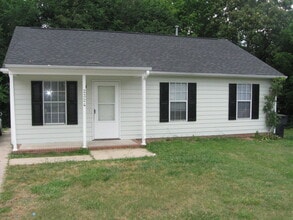 Building Photo - 2324 Pine Knoll Terrace