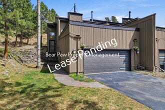 Building Photo - 30553 Sun Creek Dr