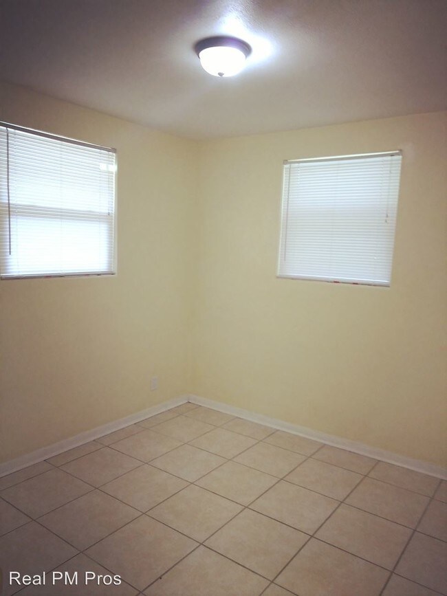 Foto del edificio - 3307 Silver St