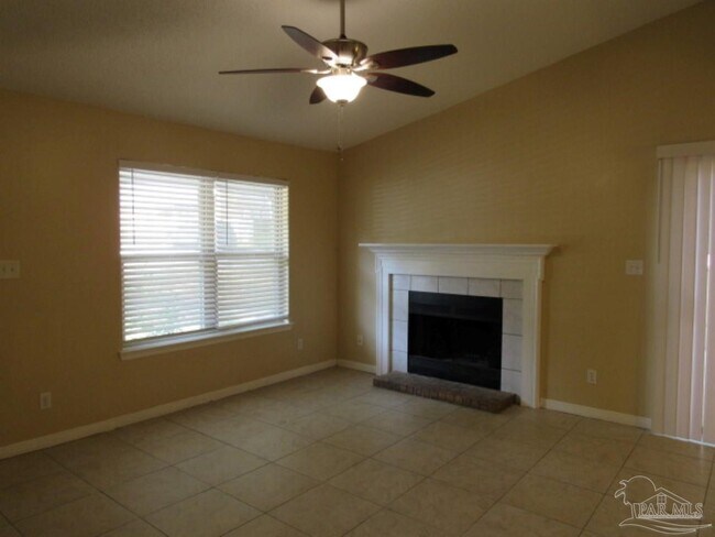 Building Photo - 3320 Pine Forest Rd