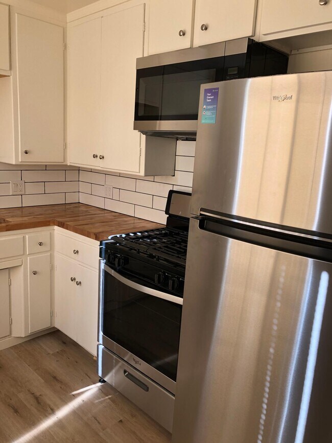 Foto del edificio - 375 Delmas Ave