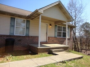 Building Photo - 111 Gray Squirrel Ln